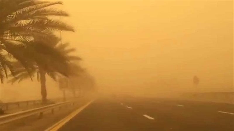 من العاصفة الرملية