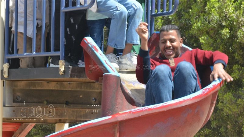 احتفال المصريين بعيد