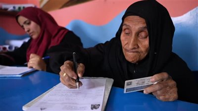 احتفت بها أنجلينا جولي، تعليم الكبار بالمنوفية تنعى 