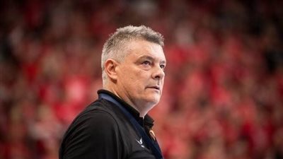  قبل تدريب منتخب اليد، ماذا قدم 