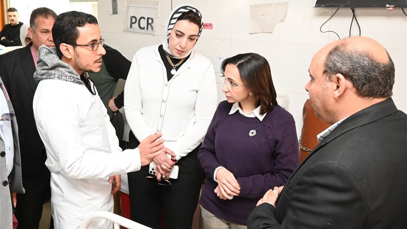 جولة محافظ البحيرة