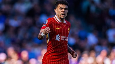 ليفربول يحسم مصير لويس دياز بعد عروض النصر وبرشلونة