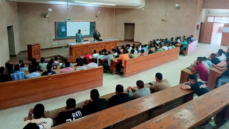 انتظام الدراسة بفرع