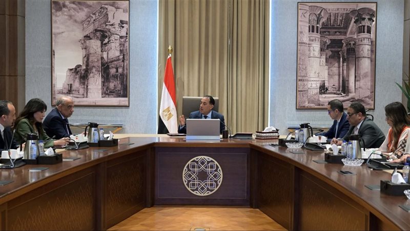 اجتماع برئاسة الدكتور