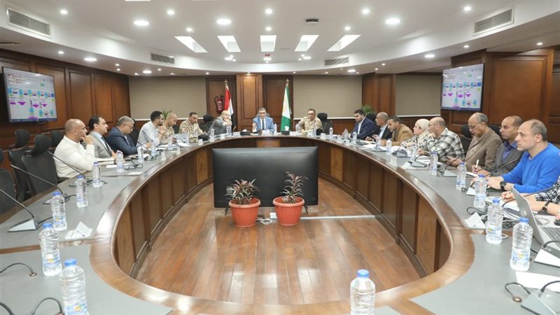 اجتماع محافظة الجيزة