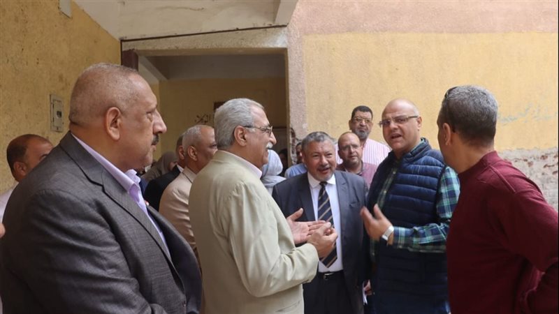 محافظ القليوبية يتابع