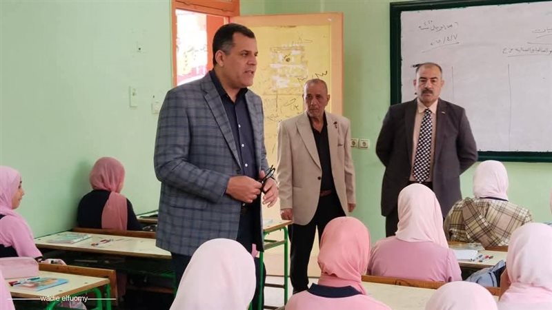 ياسر عماره وكيل وزارة