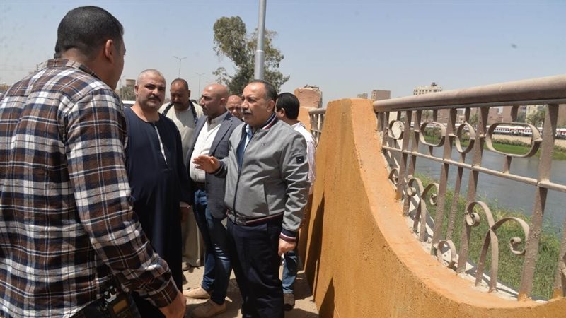محافظ أسيوط يتفقد