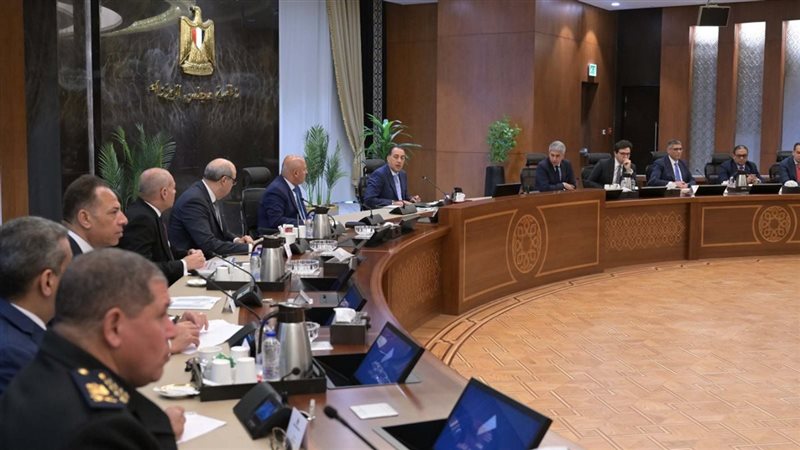 اجتماع برئاسة الدكتور