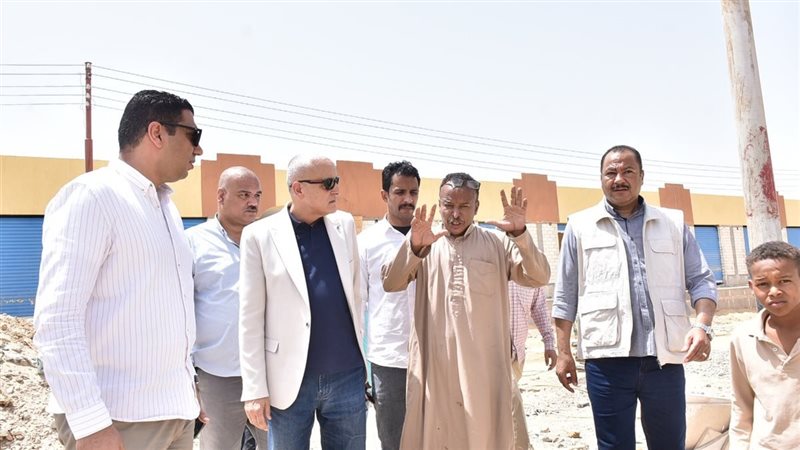 جولة محافظ الأقصر