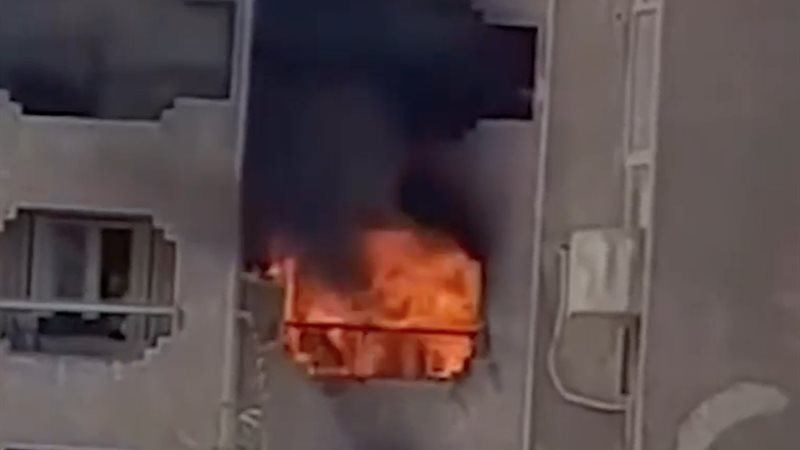 حريق شقة، فيتو