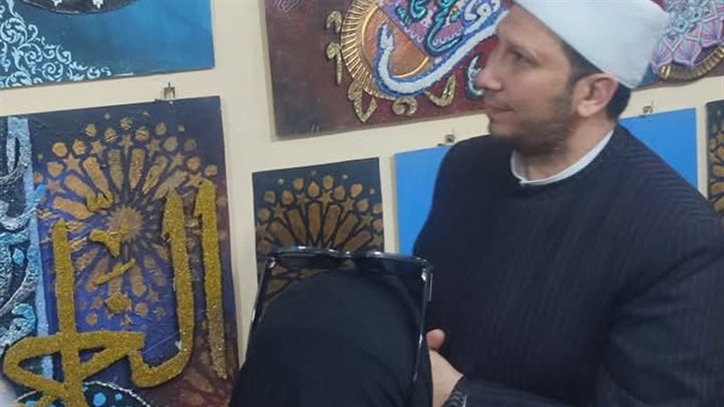  الدكتور عبد العزيز