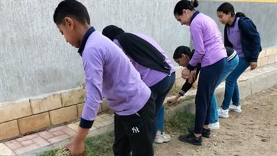 انطلاق معسكرات تجميل ودهانات الفصول والطرقات في مدارس الإسكندرية 