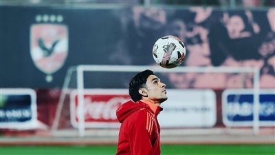 انقسام داخل القلعة الحمراء.. كواليس غضب اللاعبين من كولر بسبب بن شرقى