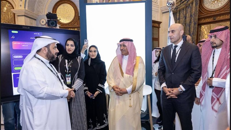 محمد عبد اللطيف وزير
