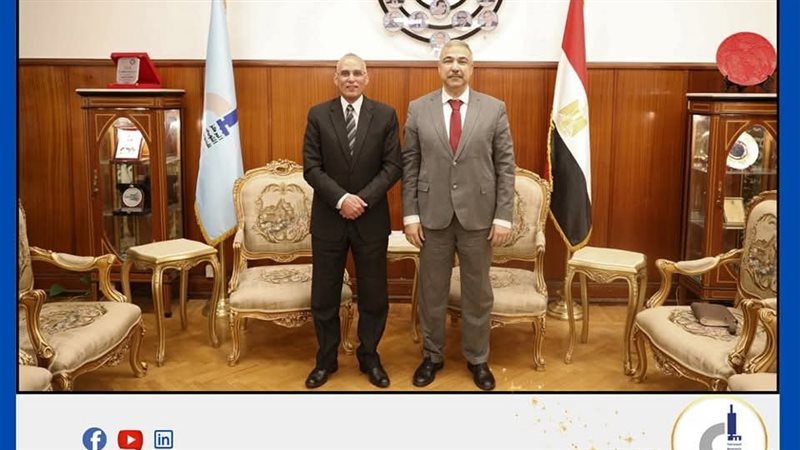 رئيس المركز القومي