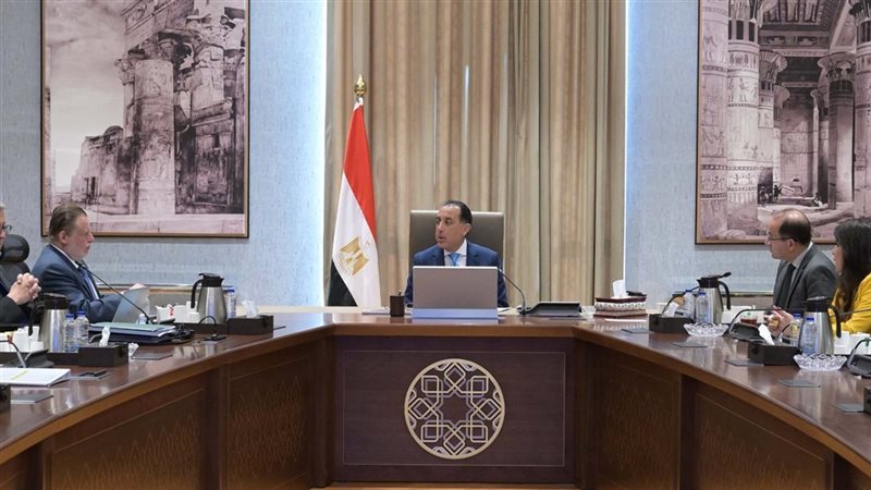 اجتماع برئاسة الدكتور