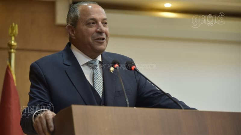محافظ بورسعيد اللواء