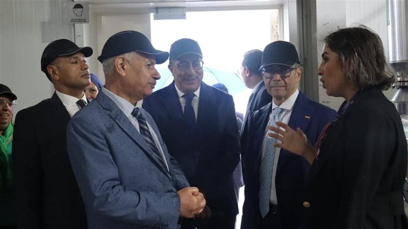 لقاء وزير الاستثمار