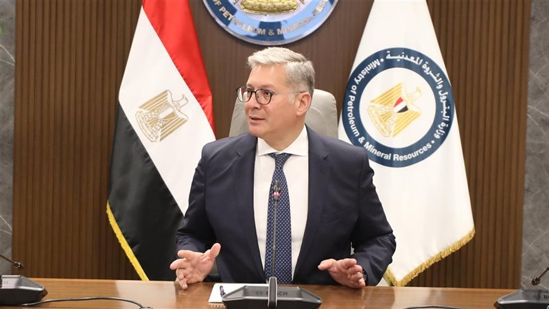 المهندس كريم بدوي،فيتو