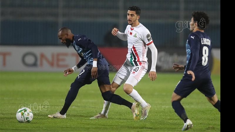 بيراميدز والجيش الملكي،