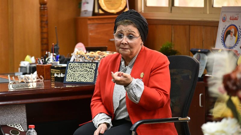 د.عبلة الألفي، فيتو
