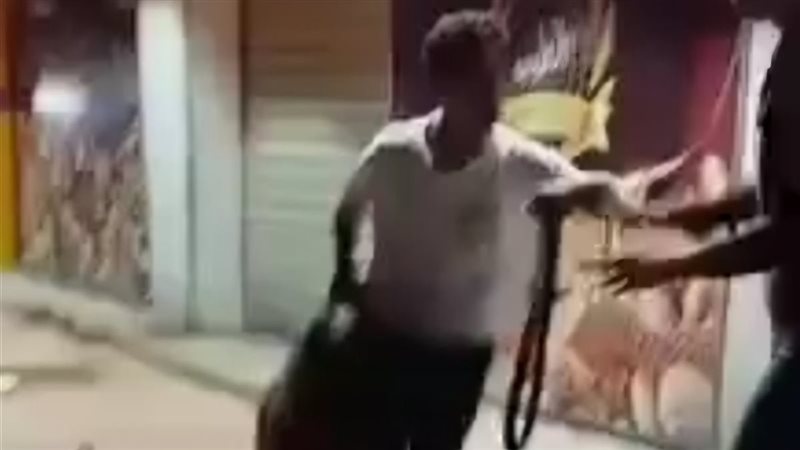 المتهم وكلبه،فيتو