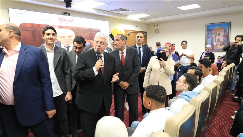  وزير التعليم العالي