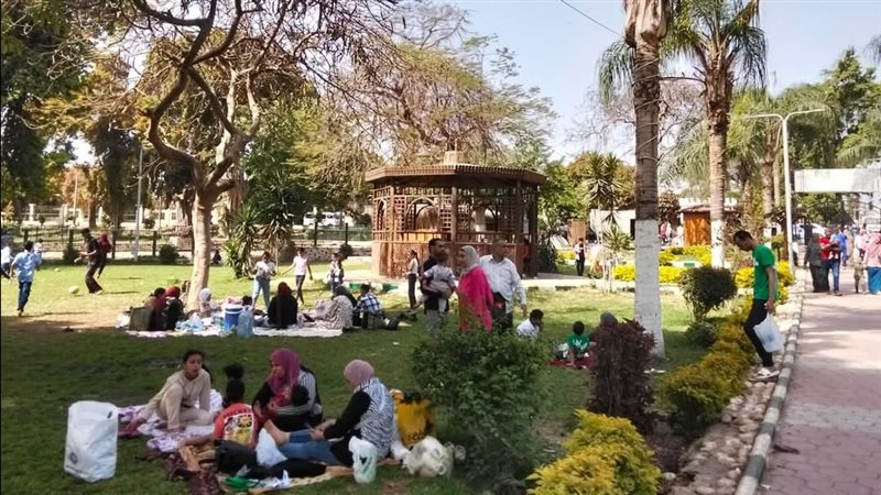 احتفالات المواطنين