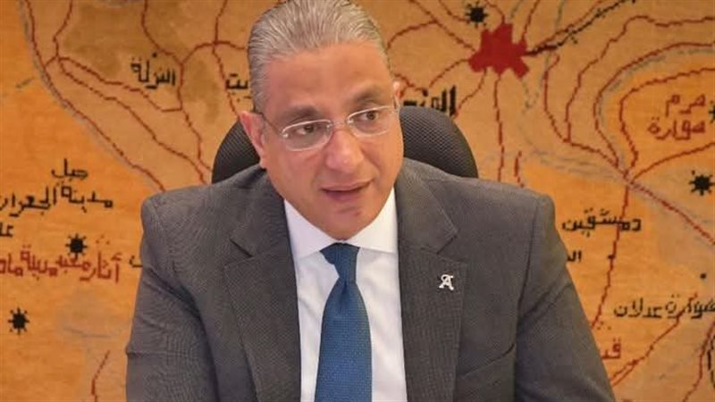  الدكتور أحمد الأنصاري