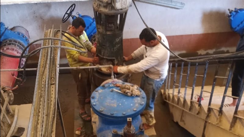  صيانة طلمبات محطة
