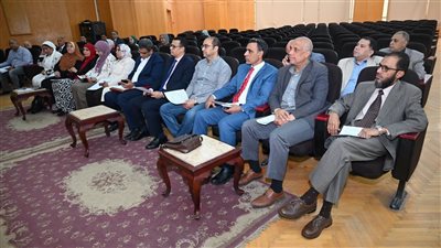 مجلس التعليم والطلاب بجامعة الفيوم يناقش استعدادات امتحانات الفصل الدراسي الثاني 