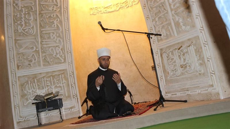 وزير الأوقاف يصل