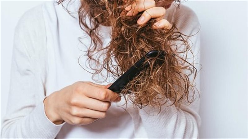 فك تشابكات الشعر،