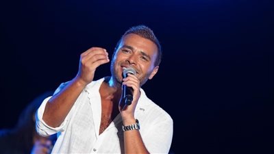 الشاعر تامر حسين يتعاون مع رامي صبري في 3 أغان من ألبومه الجديد 