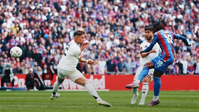 كأس الاتحاد الإنجليزي، كريستال بالاس يتقدم على أستون فيلا بالشوط الأول (فيديو)