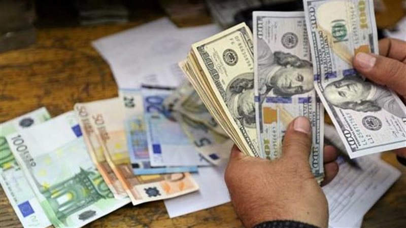 الاتجار بالنقد الأجنبي،