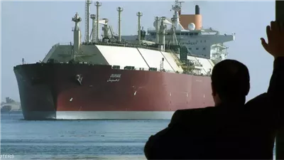 ترامب يشعل غضب المصريين بشأن قناة السويس بعد مطالبته بعبور سفنه التجارية والعسكرية مجانًا، والنشطاء: القناة ملك أبناء مصر ودونالد متغطرس لا يقرأ التاريخ ونهايته بالقناة