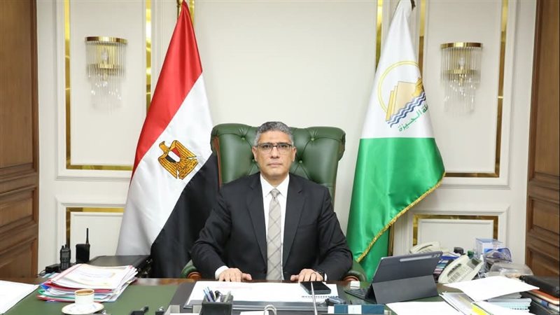 عادل النجار محافظ