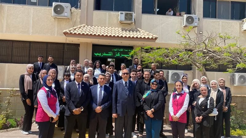 مطار القاهرة، فيتو