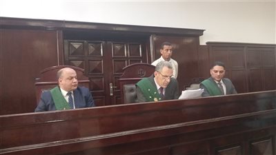 اليوم، جنايات المنصورة تستأنف محاكمة مسن قتل ابن شقيقه بسبب سور