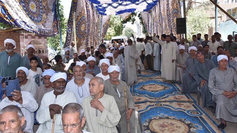 أهالي أصفون بإسنا