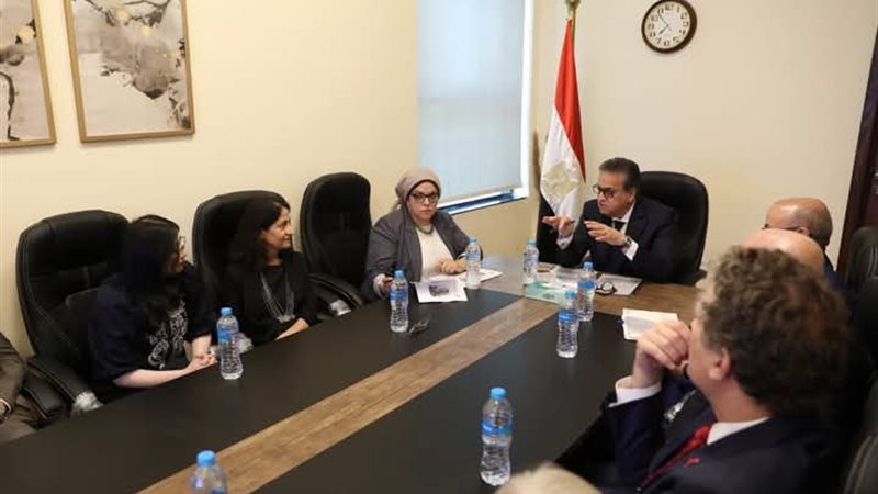 اجتماع د.خالد عبدالغفار،
