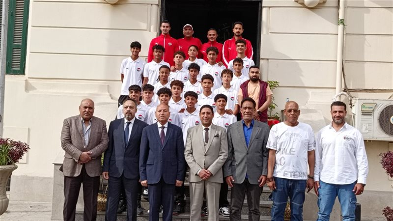 محافظ القاهرة يستقبل