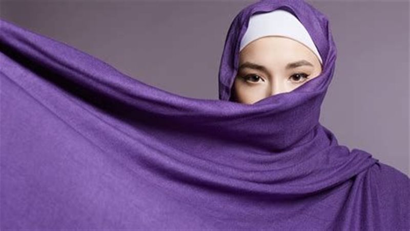  تفسير حلم ارتداء