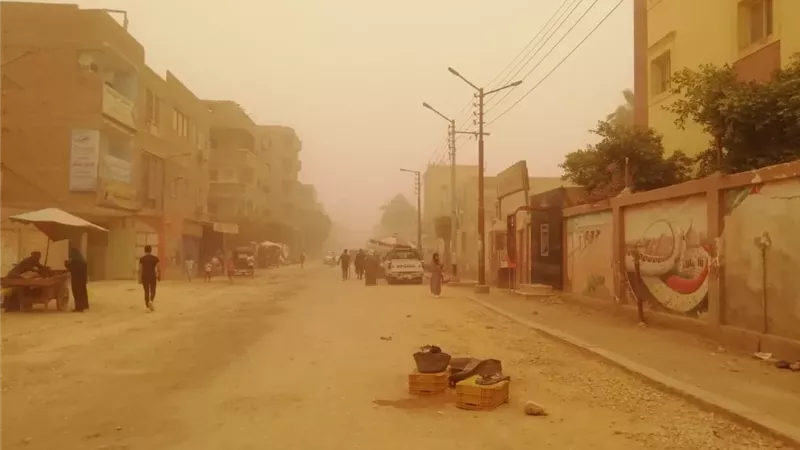 العاصفة الترابية