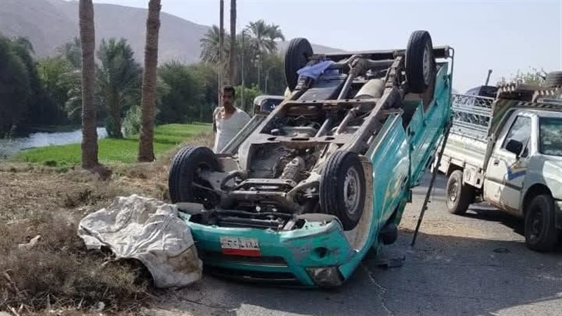 انقلاب سيارة عمال،