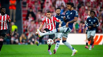 الدوري الأوروبي، مانشستر يونايتد يضرب بيلباو 0/3 في الشوط الأول وحالة طرد