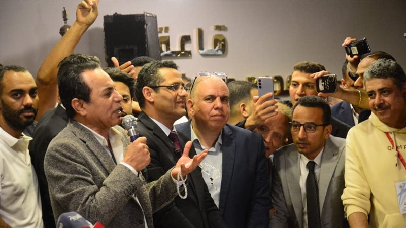 أعضاء مجلس الصحفيين،
