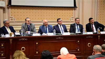 وزير الإسكان يتعهد: لن نترك أحدا في الشارع بعد تحرير العلاقة الإيجارية